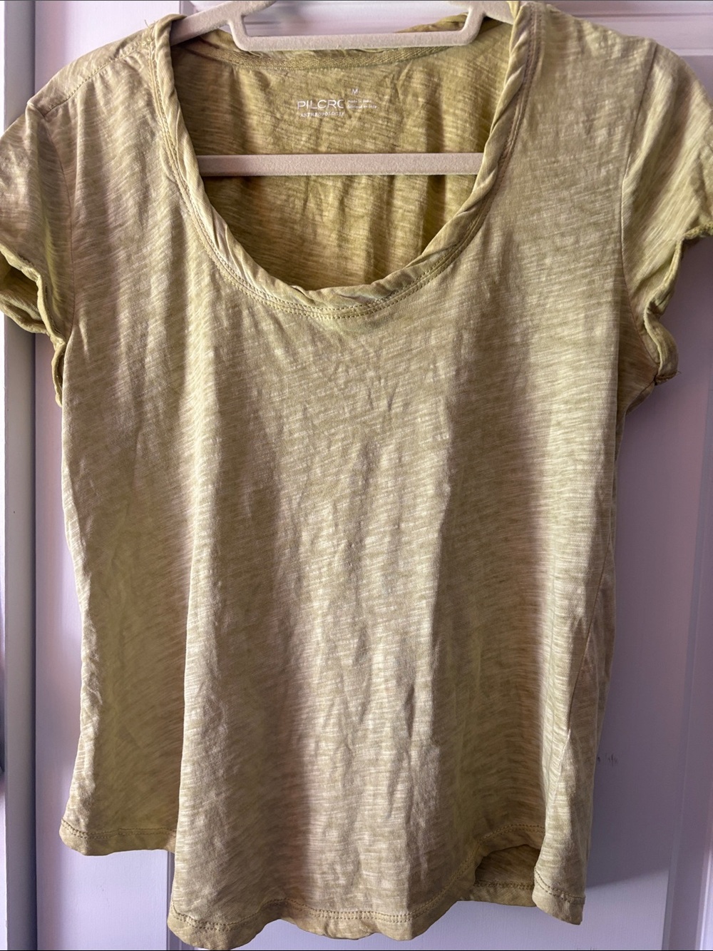 Pilcro Olive Green Short Sleeve Scoop Neck Tee